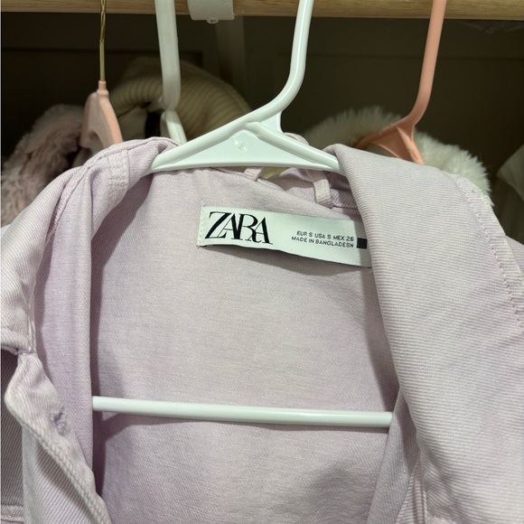 Zara Women's Soft Pink Jean Jacket - Picture 2 of 3